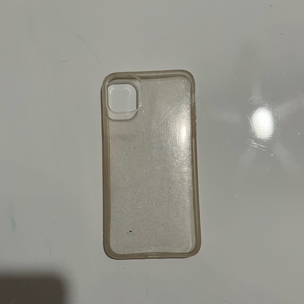 Clear glitter phone case